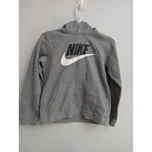 C5 Nike Boy's Grey Pullover Hoodie  Size Large